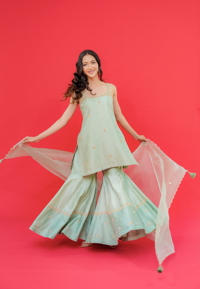 Chanderi silk kurta garara set with Orgnza Dupatta pure hand Embroidery kardana or sequence