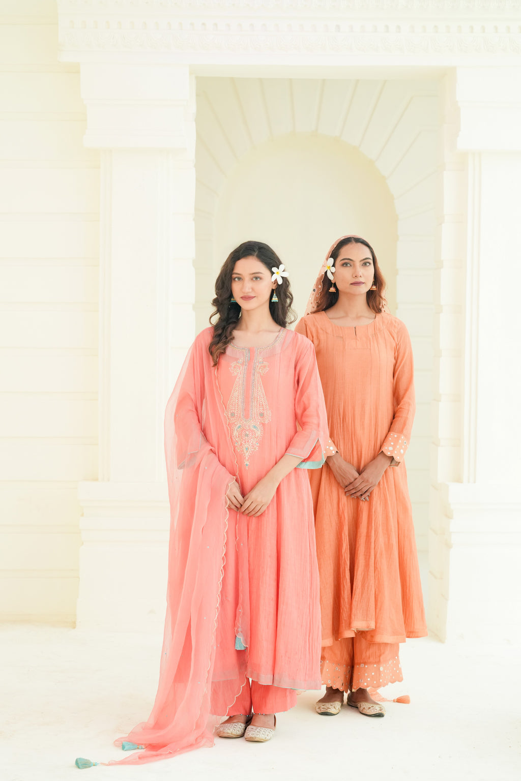 Mul chanderi suit with orgnza dupta pthion work