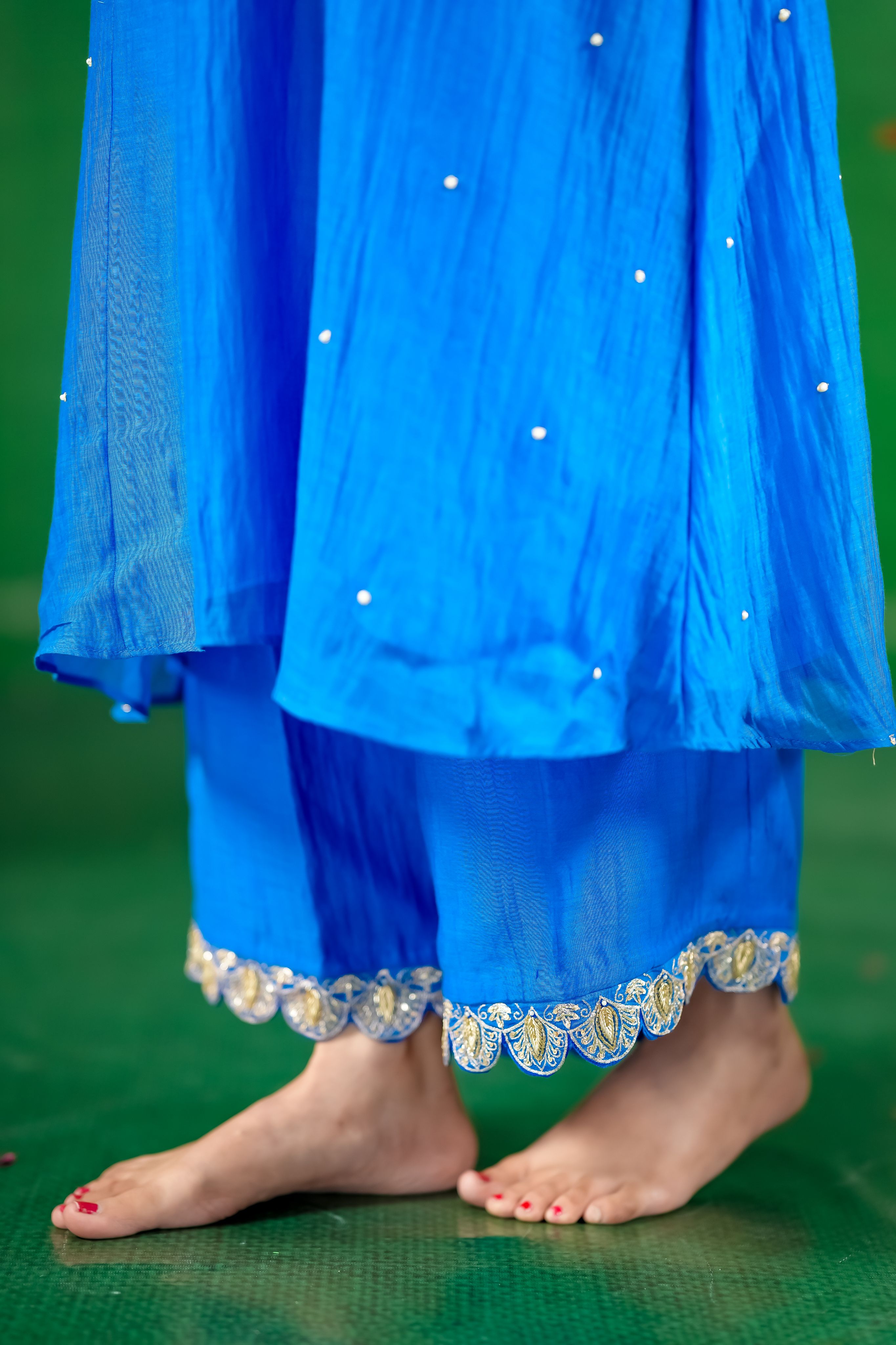 Mul Chanderi Suit with Orgnza Dupta Pure Zardozi Handwork