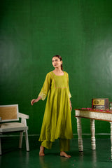 Mul Chanderi Suit with Orgnza Duptta Detail with Printest 