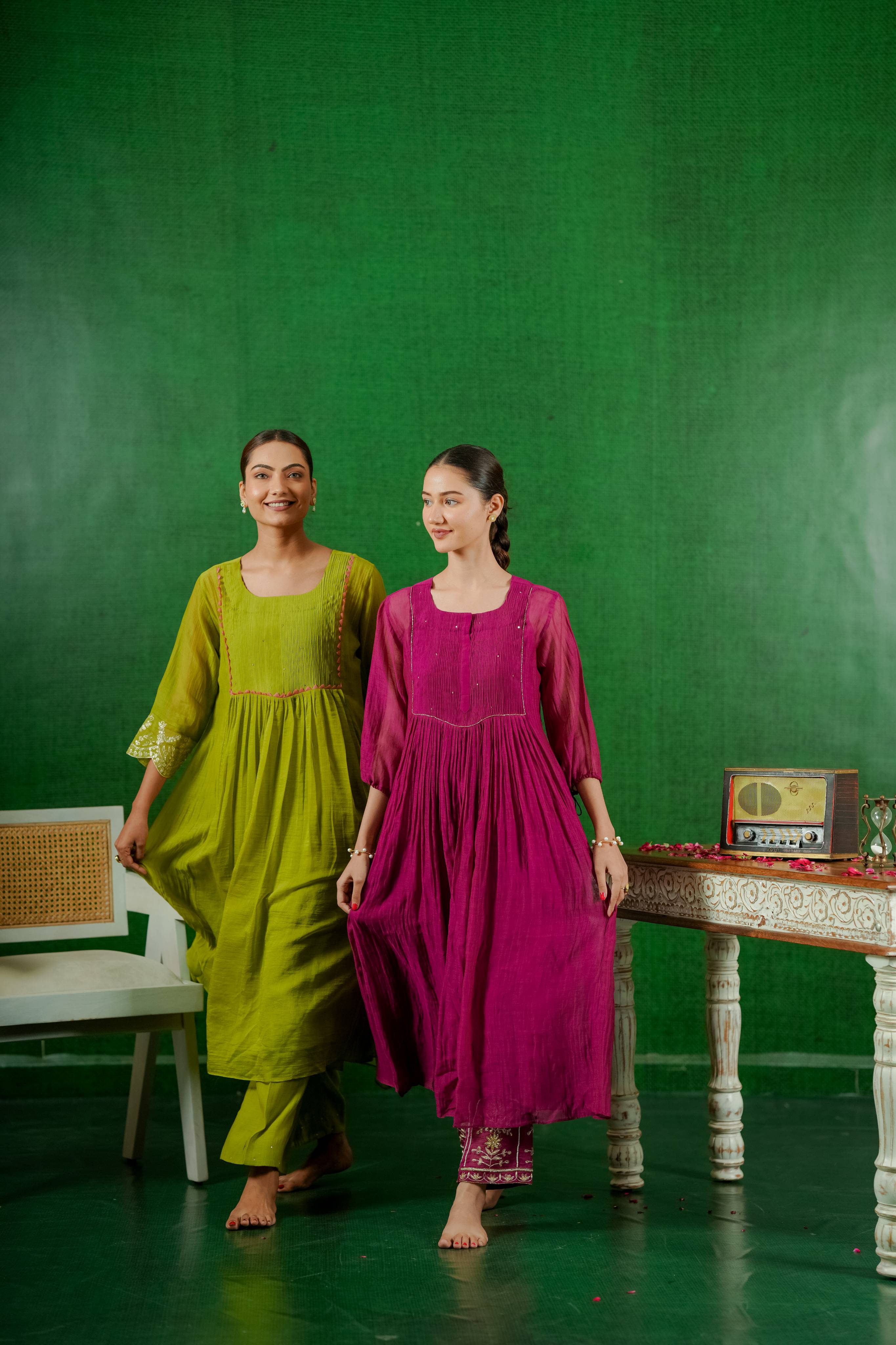 Mul Chanderi Suit with Orgnza Duptta Detail with Printest 
