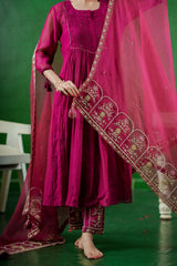 Pure Mul Chanderi Orgnza Dupta Pure Hand Embrodiray with Heavy Dupta Details with Printest Neck Designs 