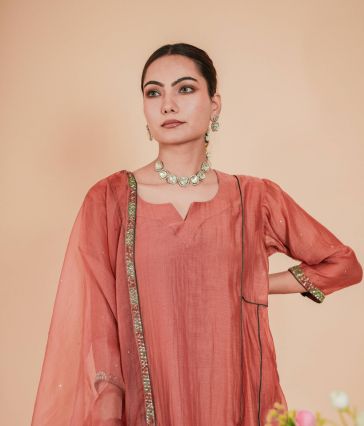 Mul Chanderi Suit Orgnza Dupta Sequence Hand Embrodiray